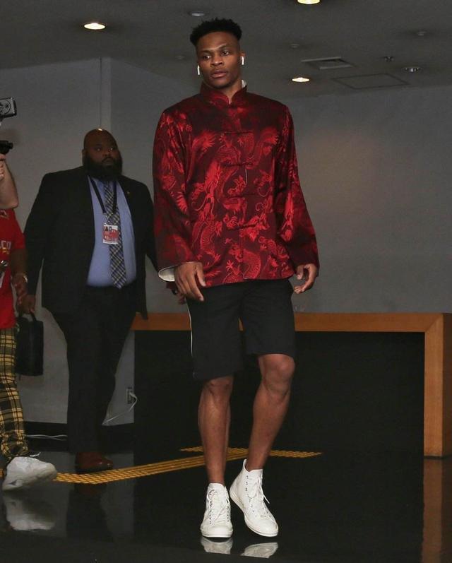 德则以装备 德则以装备