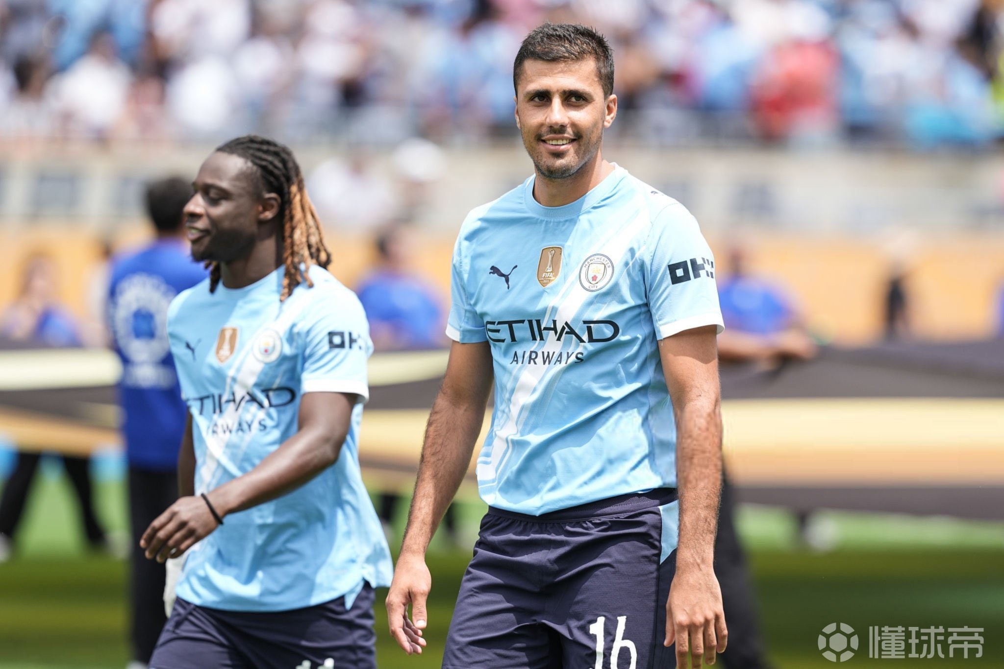 乐部拖入国 乐部拖入国